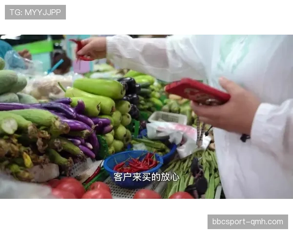 杨倩背着菜篮子挤地铁，金牌光环下居然也有烟火气